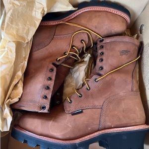 Red Wing Logger Boots - Mens Size 11 D - Brand New